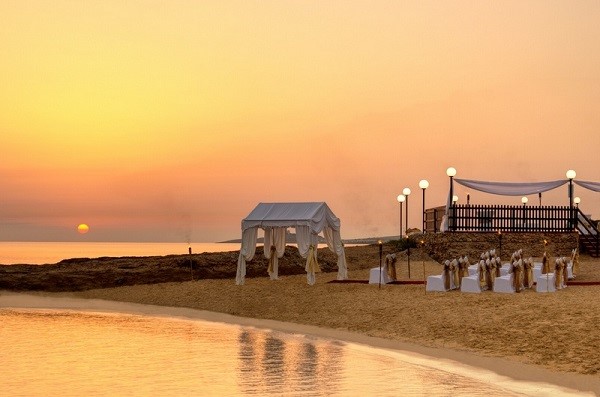 ślub na malcie, ślub za granicą, egzotyczny ślub na plaży